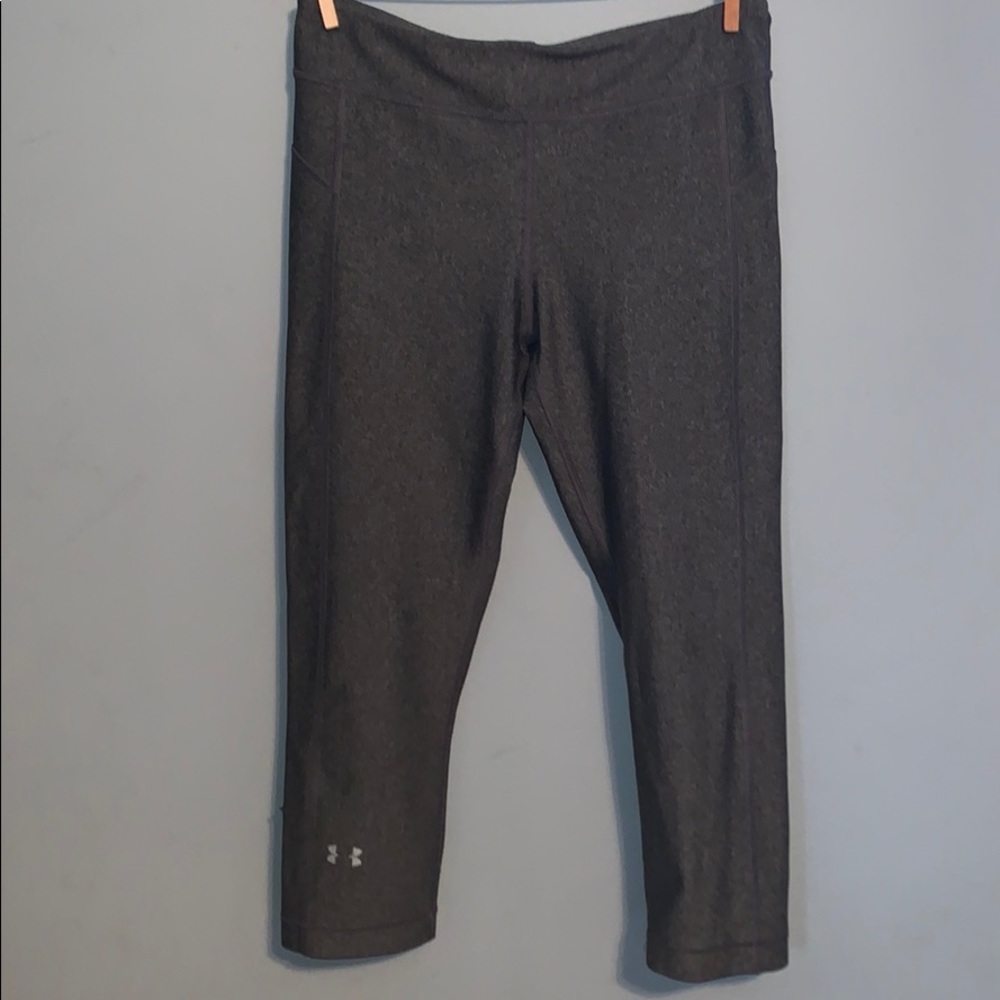 Gray leggings